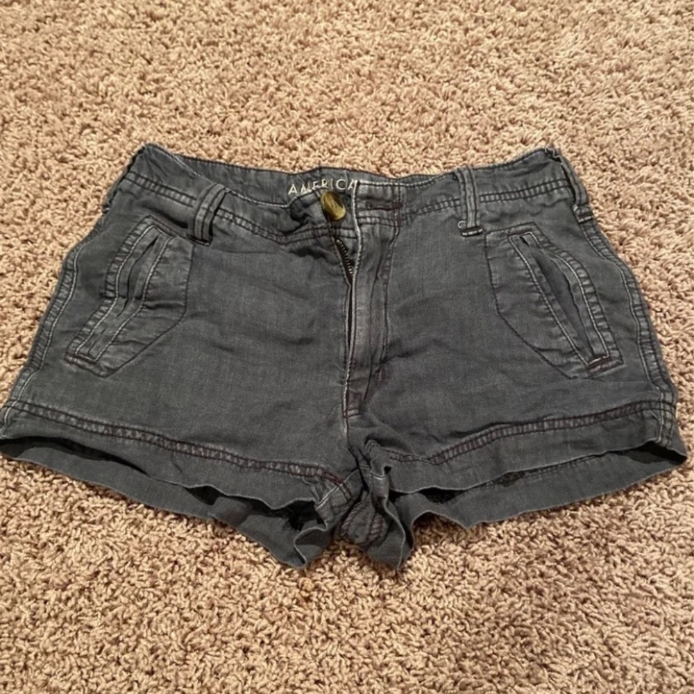american eagle cargo shorts